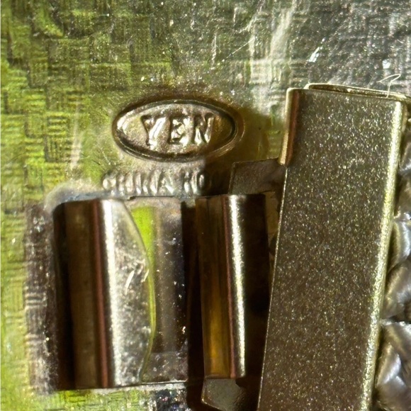 Floral Silver and Gold Women's Belt - Picture 9 of 9